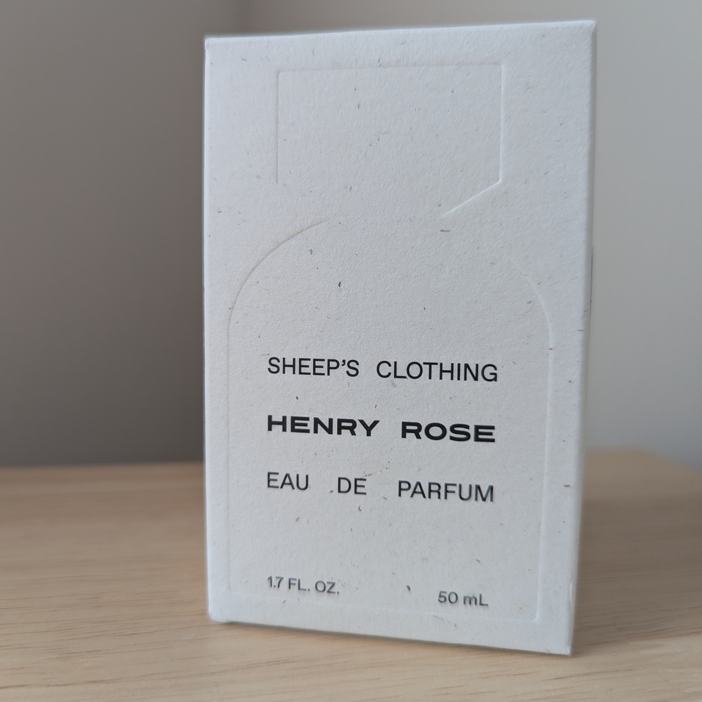 Henry Rose Sheep's Clothing Eau de Parfum - Elegant White Fragrance - Picture 3 of 3